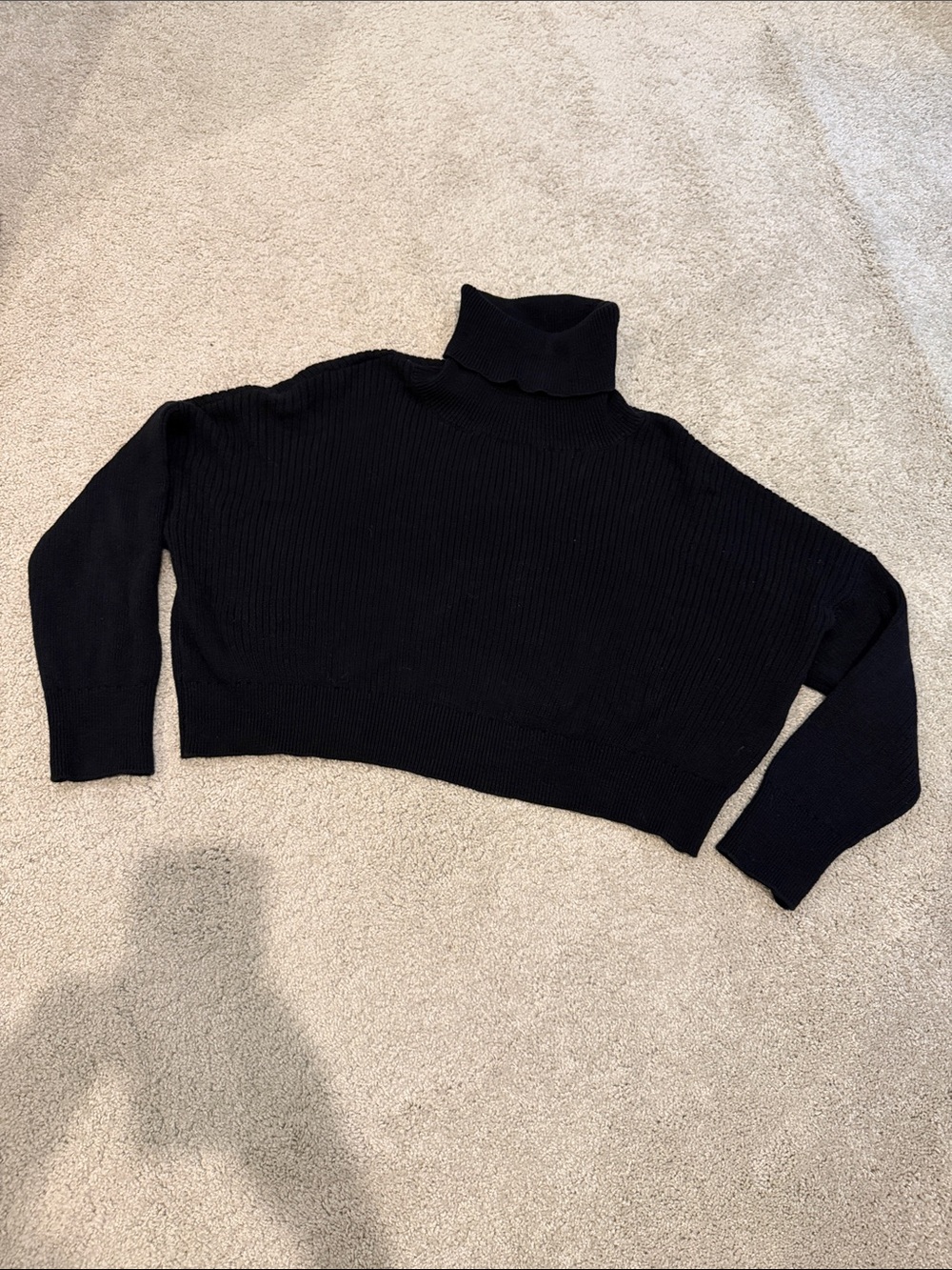 TCEC medium Black Turtleneck Ribbed Women’s Sweater